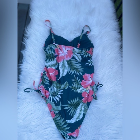 Kona Sol - Side Tie - Floral One Piece - medium - Picture 10 of 10